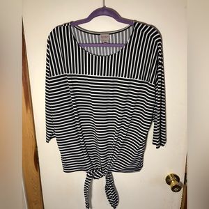 Size 3 Chicos blouse (XL)